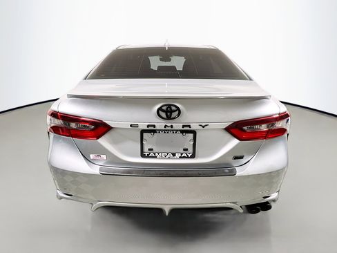 Used 2024 Toyota Camry SE image 6