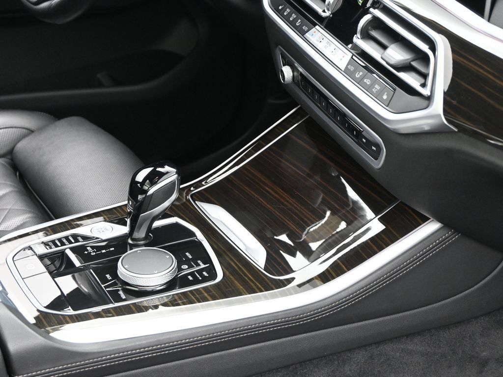 Used 2023 BMW X5 sDrive40i RWD image 25