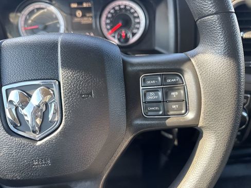 Used 2022 RAM 1500 Tradesman w/ Chrome Appearance Group image 14