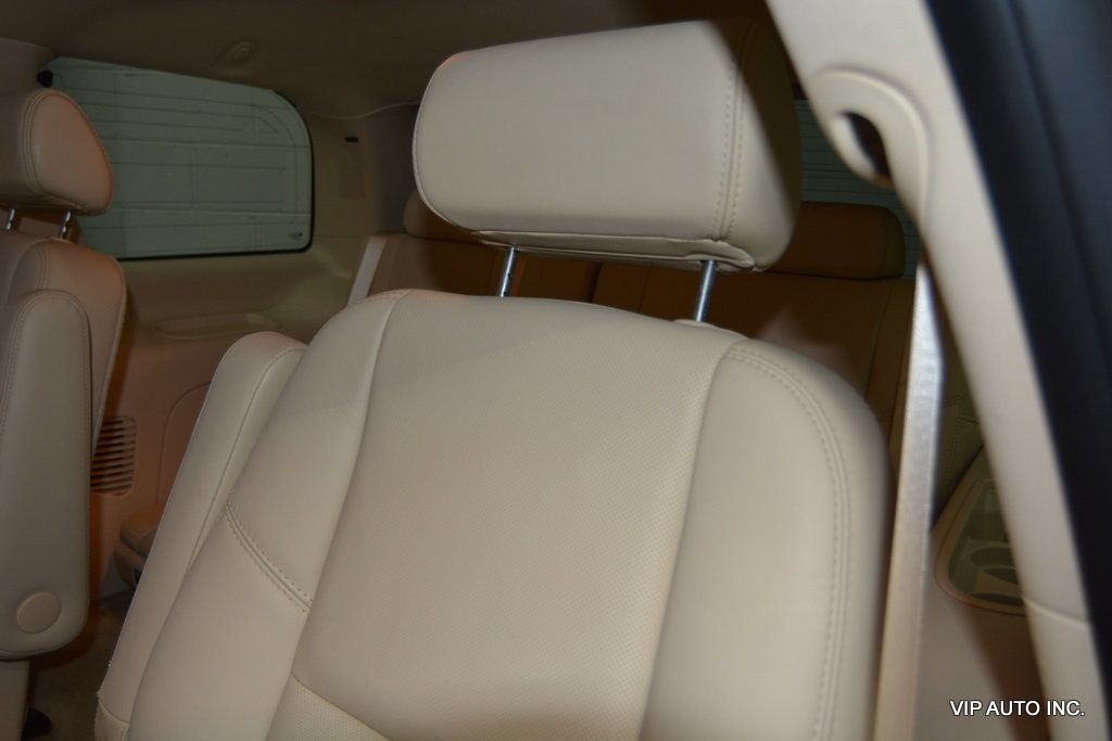 Used 2007 Cadillac Escalade AWD w/ Climate Package image 21
