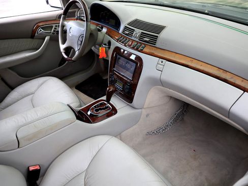 Used 2001 Mercedes-Benz S 500 image 18