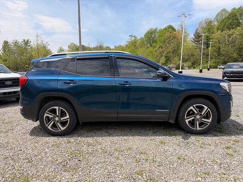 Used 2019 GMC Terrain SLT w/ Preferred Package AWD/4WD image 17