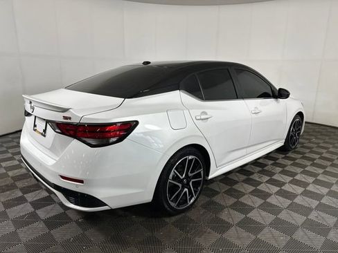 Used 2024 Nissan Sentra SR image 3