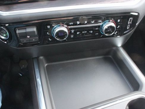 New 2026 GMC Sierra 2500 SLT w/ SLT Premium Package image 50