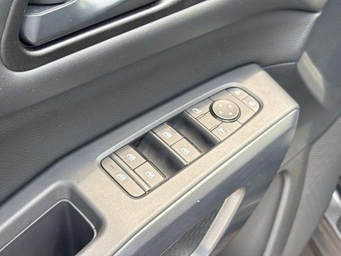 Used 2026 Nissan Pathfinder Rock Creek w/ Rock Creek Premium Package AWD/4WD image 26