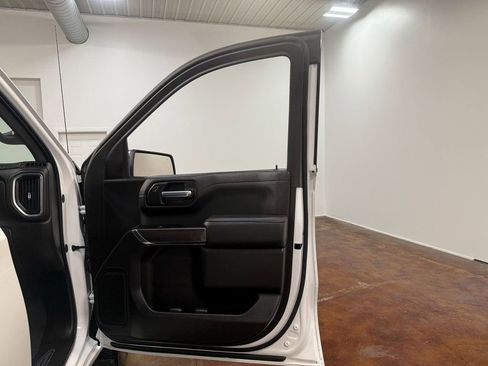 Used 2021 Chevrolet Silverado 1500 LTZ image 61