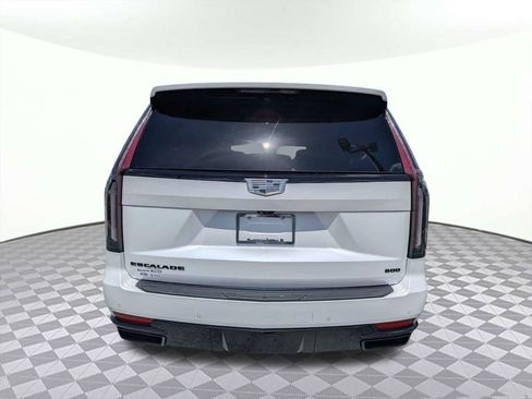 Used 2023 Cadillac Escalade Sport w/ Touring Package AWD/4WD image 4