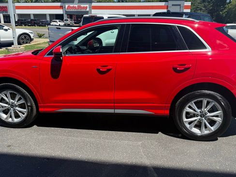 Used 2022 Audi Q3 2.0T Premium AWD/4WD image 6