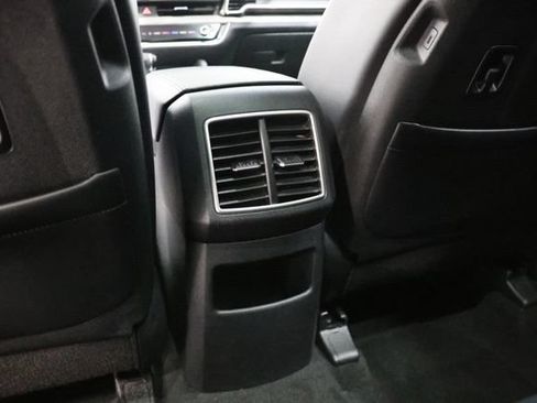 Used 2023 Kia Sportage X-Line w/ X-Line Premium Package AWD/4WD image 35