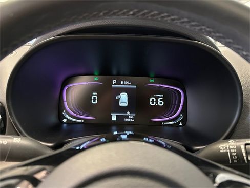 Used 2023 Kia Soul EX image 23