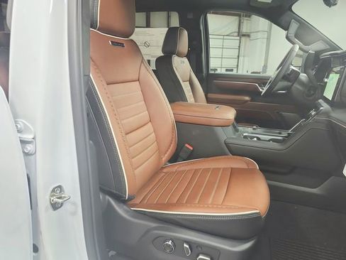 New 2026 GMC Sierra 2500 Denali Ultimate AWD/4WD image 41