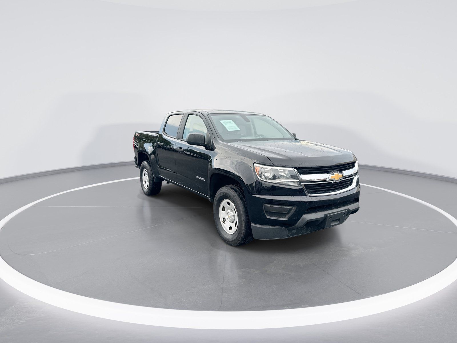 Used 2015 Chevrolet Colorado W/T w/ WT Convenience Package AWD/4WD image 2