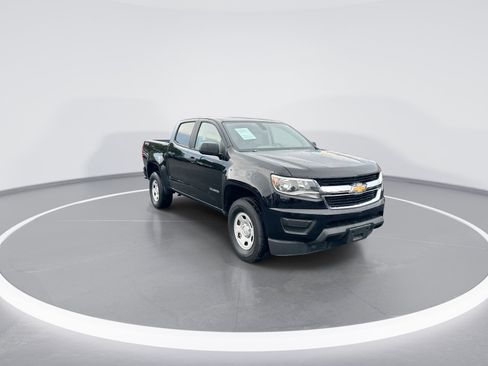 Used 2015 Chevrolet Colorado W/T w/ WT Convenience Package AWD/4WD image 2