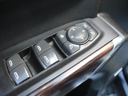 Used 2020 GMC Sierra 1500 SLT AWD/4WD image 22