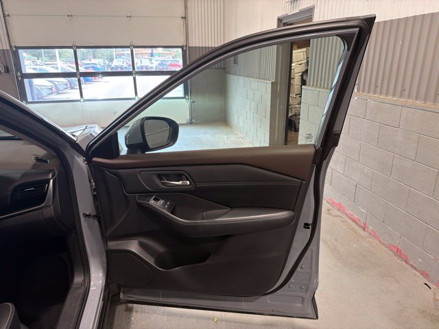 Used 2023 Nissan Rogue SL w/ SL Premium Package AWD/4WD image 49