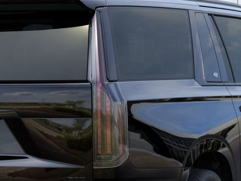 New 2026 Cadillac Escalade ESV Sport w/ LPO, ONYX Package RWD image 11