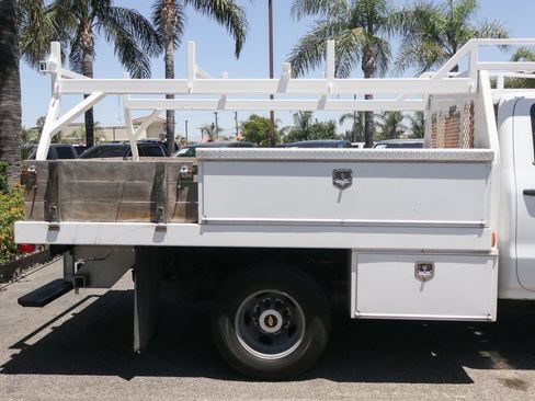 Used 2018 Chevrolet Silverado 3500 W/T w/ WT Convenience Package image 11