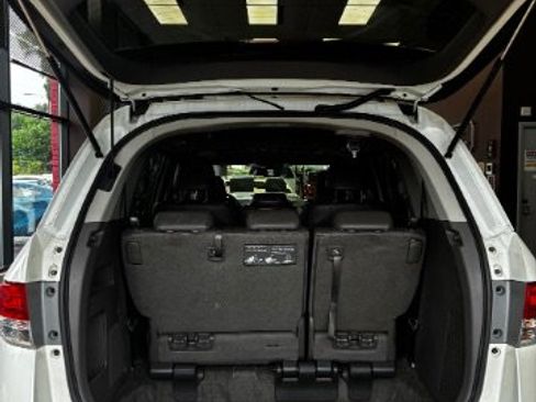 Used 2016 Honda Odyssey EX-L image 11