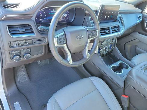 Used 2023 Chevrolet Tahoe Z71 w/ Luxury Package image 22