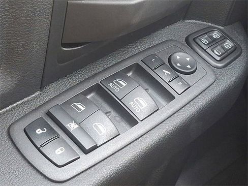 Used 2023 RAM 3500 Tradesman w/ Chrome Appearance Group image 26