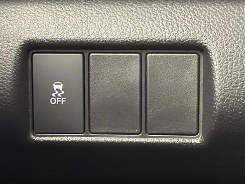 Used 2023 Honda Pilot Sport image 30