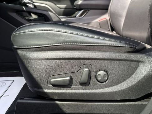 Used 2025 Kia Telluride S image 14