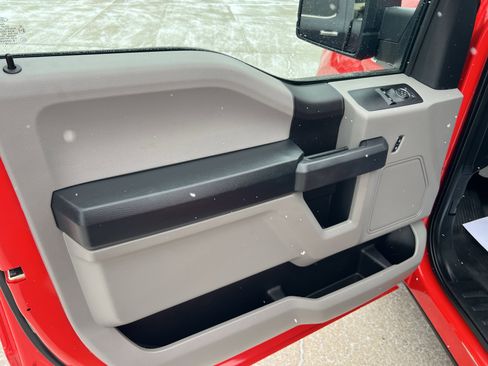 Used 2018 Ford F150 XL w/ Equipment Group 101A Mid image 17