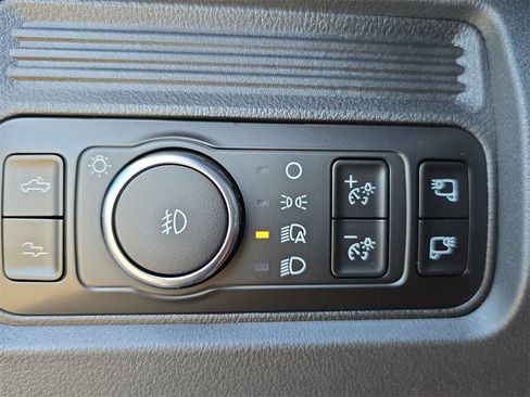 New 2026 Ford F250 Platinum image 24