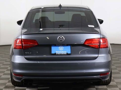 Used 2017 Volkswagen Jetta GLI image 13