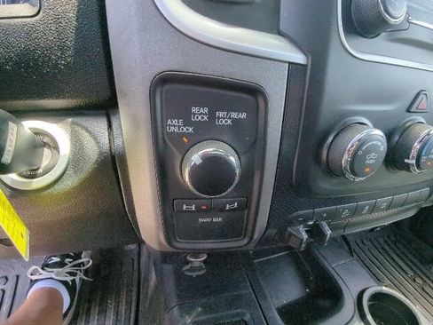 Used 2018 RAM 2500 Power Wagon w/ Luxury Group AWD/4WD image 11