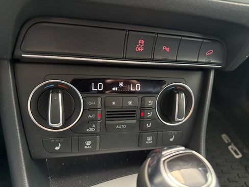 Used 2018 Audi Q3 2.0T Premium FWD image 14
