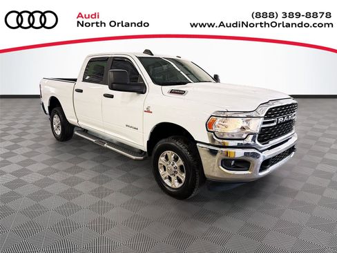 Used 2024 RAM 2500 Big Horn AWD/4WD image 1