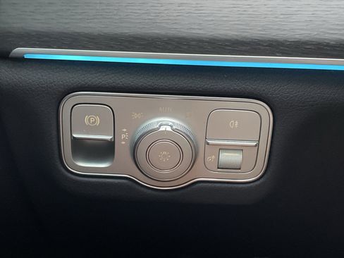 Certified 2023 Mercedes-Benz GLS 580 4MATIC image 25