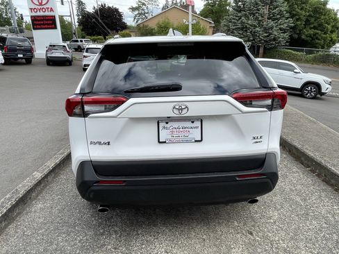 Certified 2024 Toyota RAV4 XLE w/ Convenience Package AWD/4WD image 5