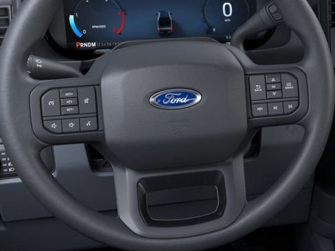 New 2026 Ford F250 XLT w/ XLT Premium Package AWD/4WD image 12