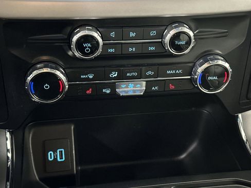 Used 2023 Ford F150 XLT w/ Equipment Group 302A High image 26