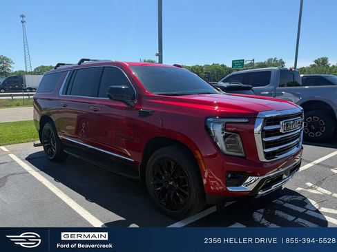 Used 2025 GMC Yukon XL Elevation w/ LPO, Yukon Black Package AWD/4WD image 1