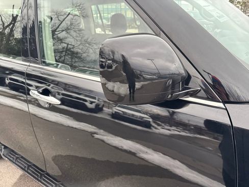 Certified 2023 Nissan Armada S image 38