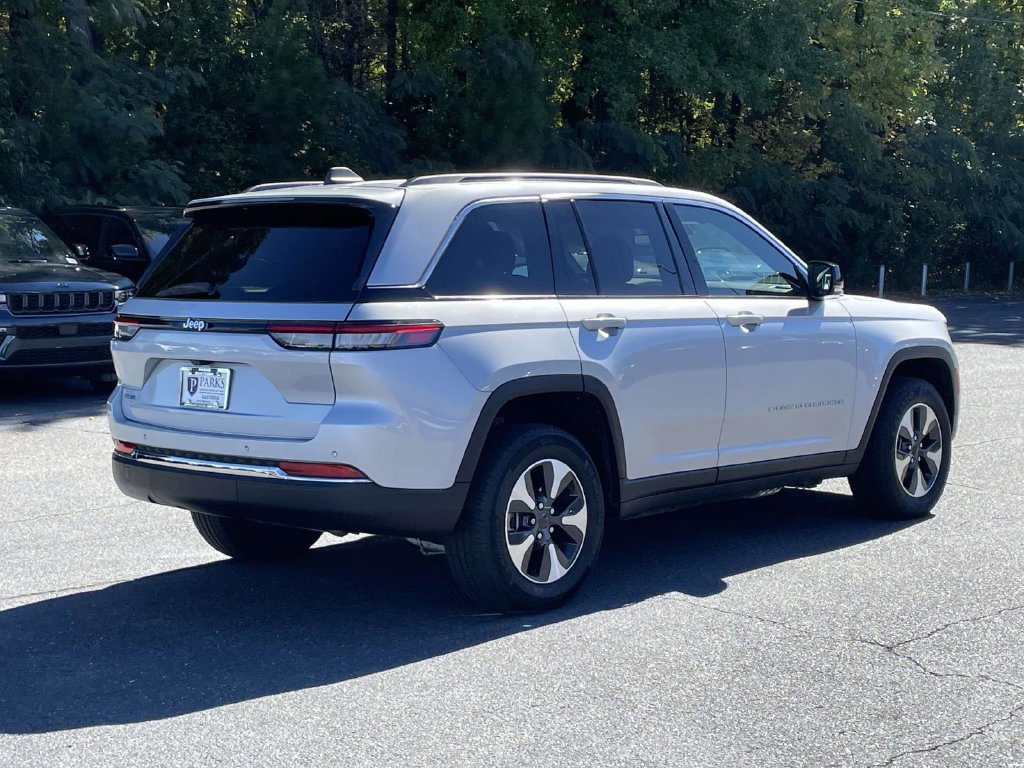 Certified 2024 Jeep Grand Cherokee Limited 4xe AWD/4WD image 9