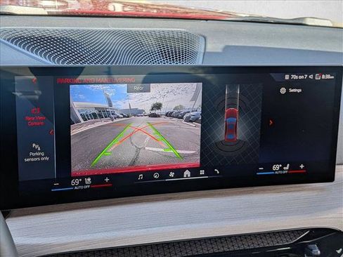 Certified 2025 BMW 330i Sedan w/ M Sport Package RWD image 18