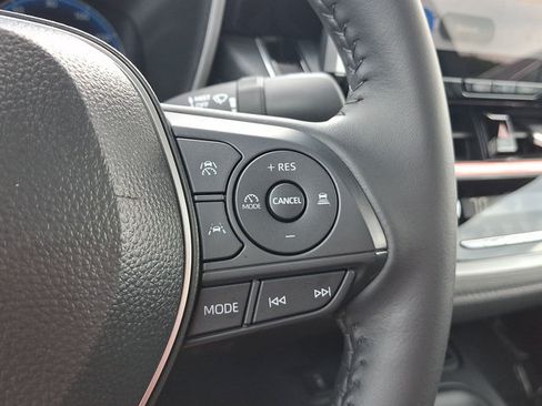 Used 2026 Toyota Corolla XSE FWD image 19