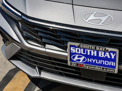 New 2026 Hyundai Elantra SEL Sport Premium FWD image 11
