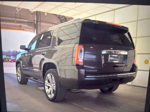 Used 2019 GMC Yukon Denali w/ Denali Ultimate Package image 8