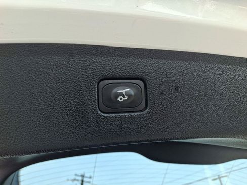 Certified 2023 Ford Edge SEL w/ Convenience Package AWD/4WD image 29
