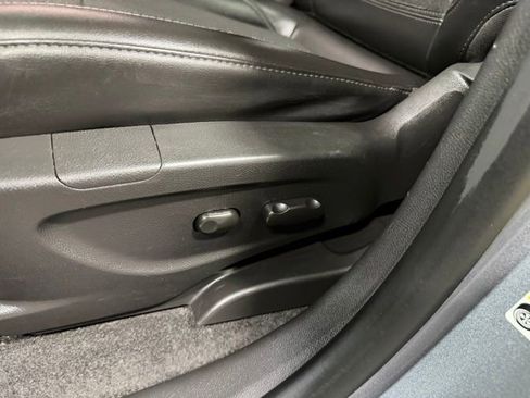 Used 2019 Buick Encore Preferred FWD image 19