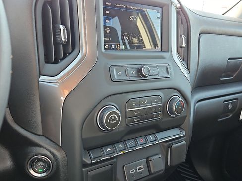 New 2026 Chevrolet Silverado 1500 Custom w/ Rally Edition image 17