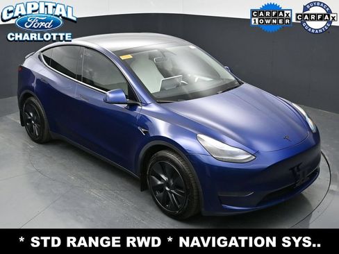 Used 2024 Tesla Model Y 2WD image 23