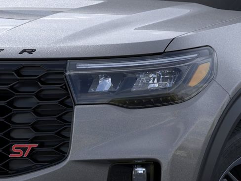 New 2026 Ford Explorer ST image 18