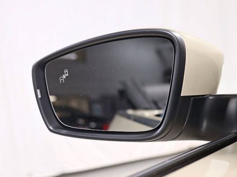 Used 2019 Volkswagen Beetle 2.0T Final Edition SEL image 28