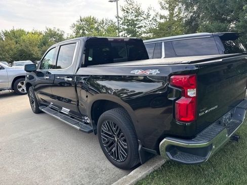 Used 2020 Chevrolet Silverado 1500 LTZ w/ LTZ Plus Package AWD/4WD image 3